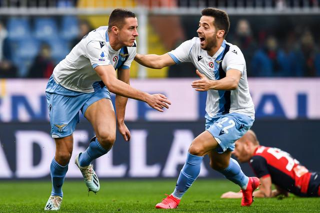 霍勒迪26分东契奇空砍三双 绿军力克独行侠2-0